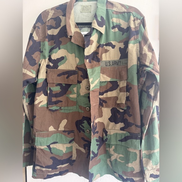 Upcycled Camo Army Jacket w/ Paint Splatter Rock Graphic Back Patch J Coons SZ L - Picture 8 of 10